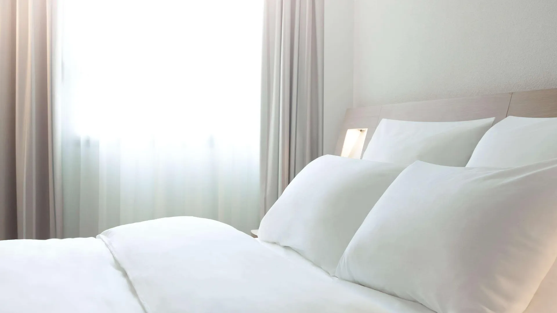 Novotel Barcelona Cornella Cornellà de Llobregat 4*,  Spanien